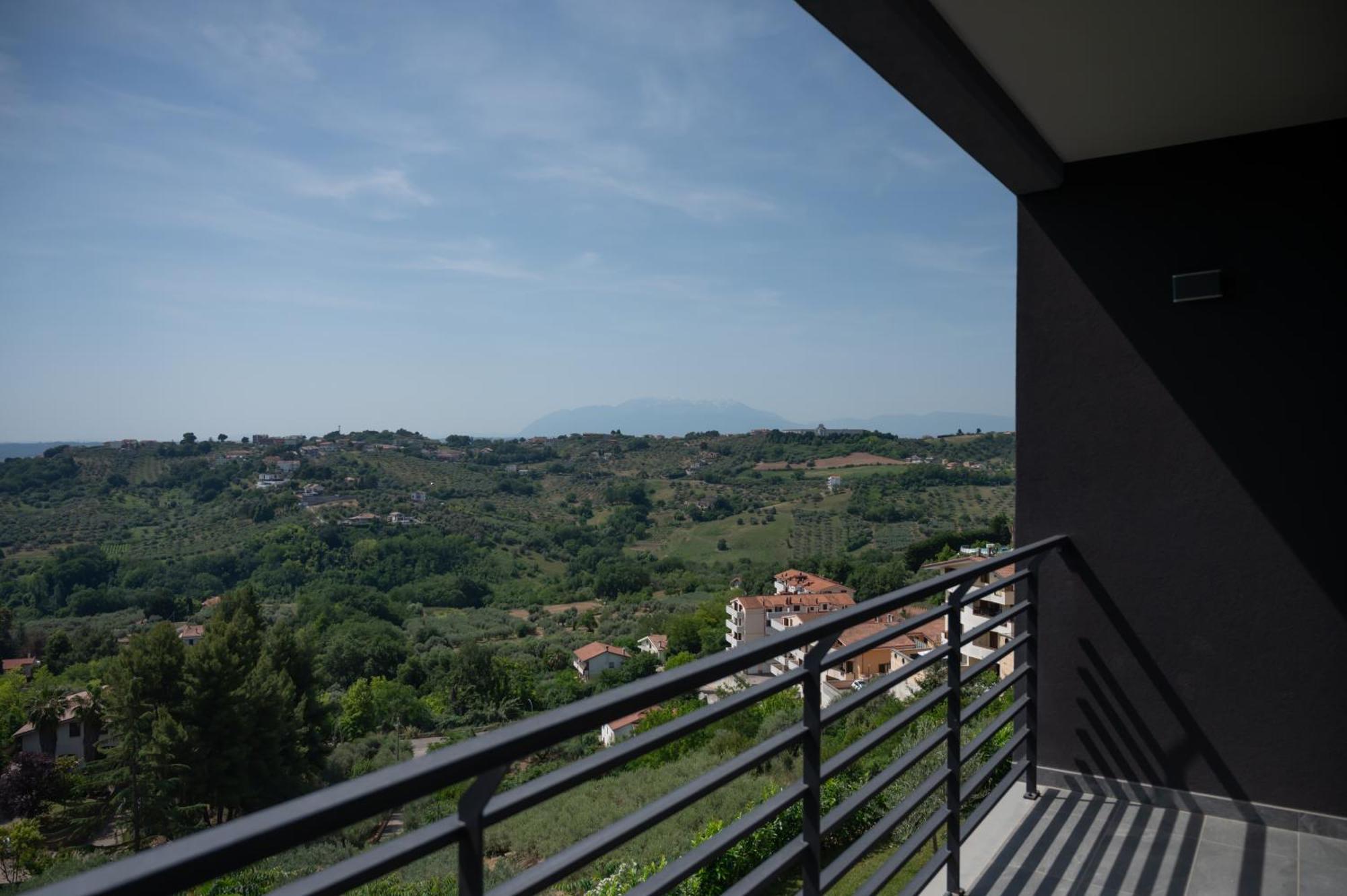 Casa Vista Mare E Colline A Montesilvano Colle Luaran gambar